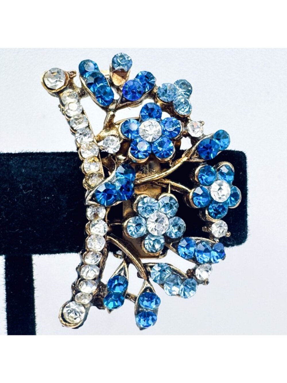 Vintage DeMario Blue Glass Floral Earrings Clip Climber Forget Me Not - Picture 3 of 9